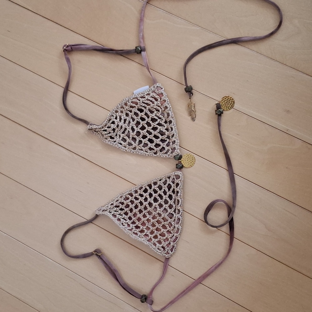 Ale by Alessandra swimwear bikini top